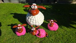4 wunderschöne typähnliche Shaun Gartenschafe