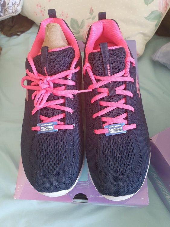 Sketchers Da. Schuhe Kaufen auf Ricardo