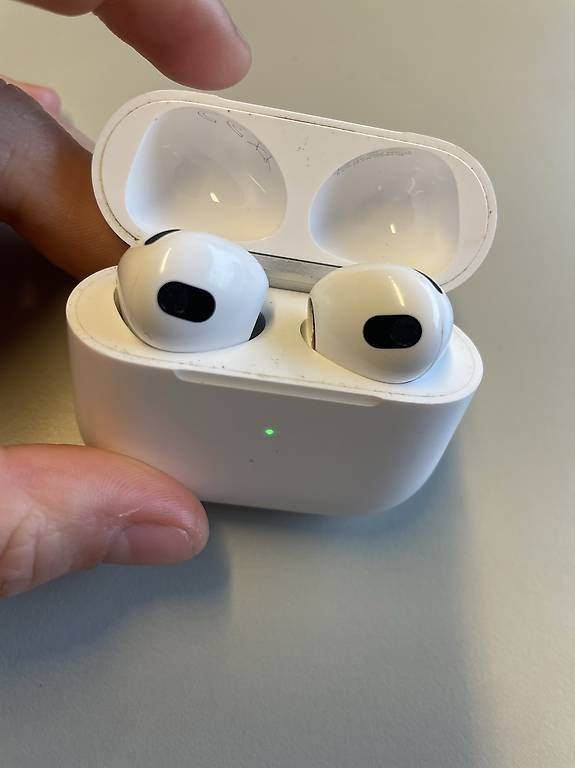 Casques audio: AirPods – D'occasion à Bern par SunnyHT 1