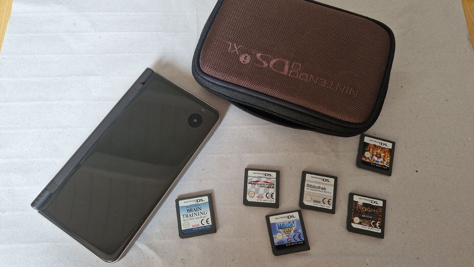 Nintendo Console: Nintendo DS XL inkl. 6 Spiele – Usato da Steinhausen venduto da Epifania91