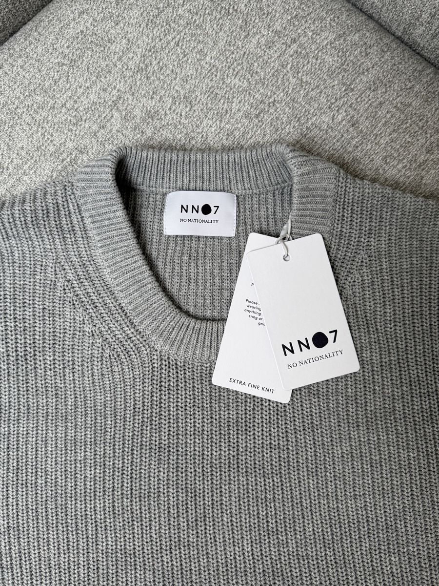 Maglioni & Felpe: NN07 Herrenpullover, Gr. S, neu mit Etikett, grau – Nuovo e nell'imballaggio originale da Biel-Benken BL venduto da Aplus0 2