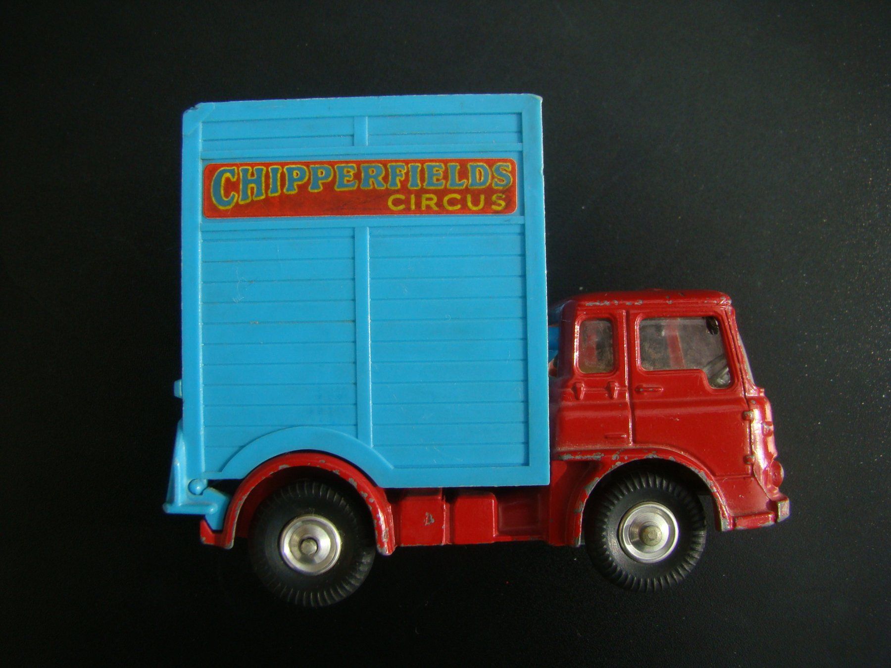 Corgi Toys Modellini d'auto: Corgi Bedford Tractor Chipperfields Circus selten 1:43 – Usato da Walzenhausen venduto da Vanquish711 2