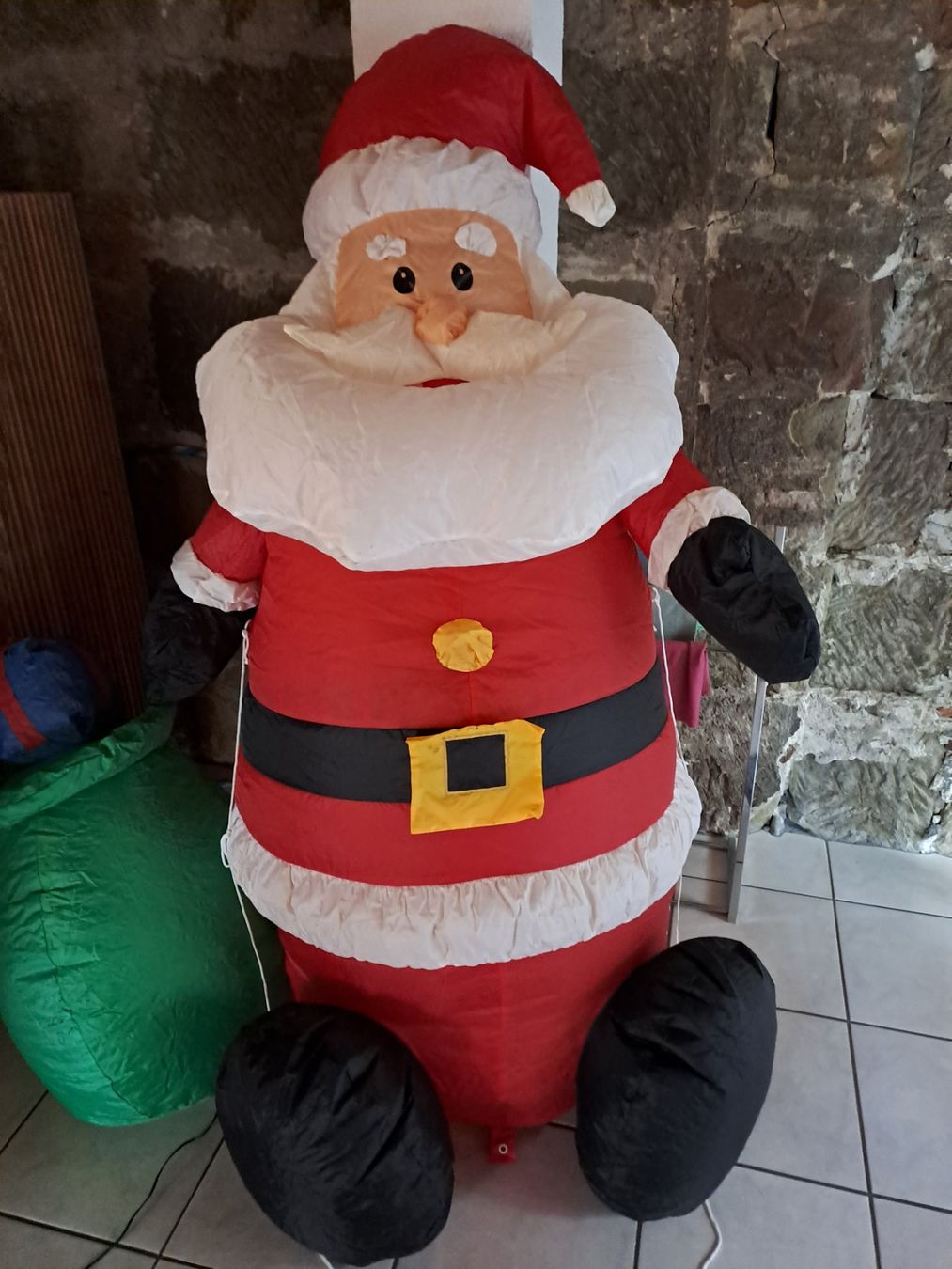 Statuette: Samichlaus Aufblas bar – Usato da Mühleberg venduto da bedachungen.schweiz