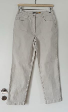 Zerres Damen Hose Gr. 36 kurz = 18 taupe sand - Comfort-N 