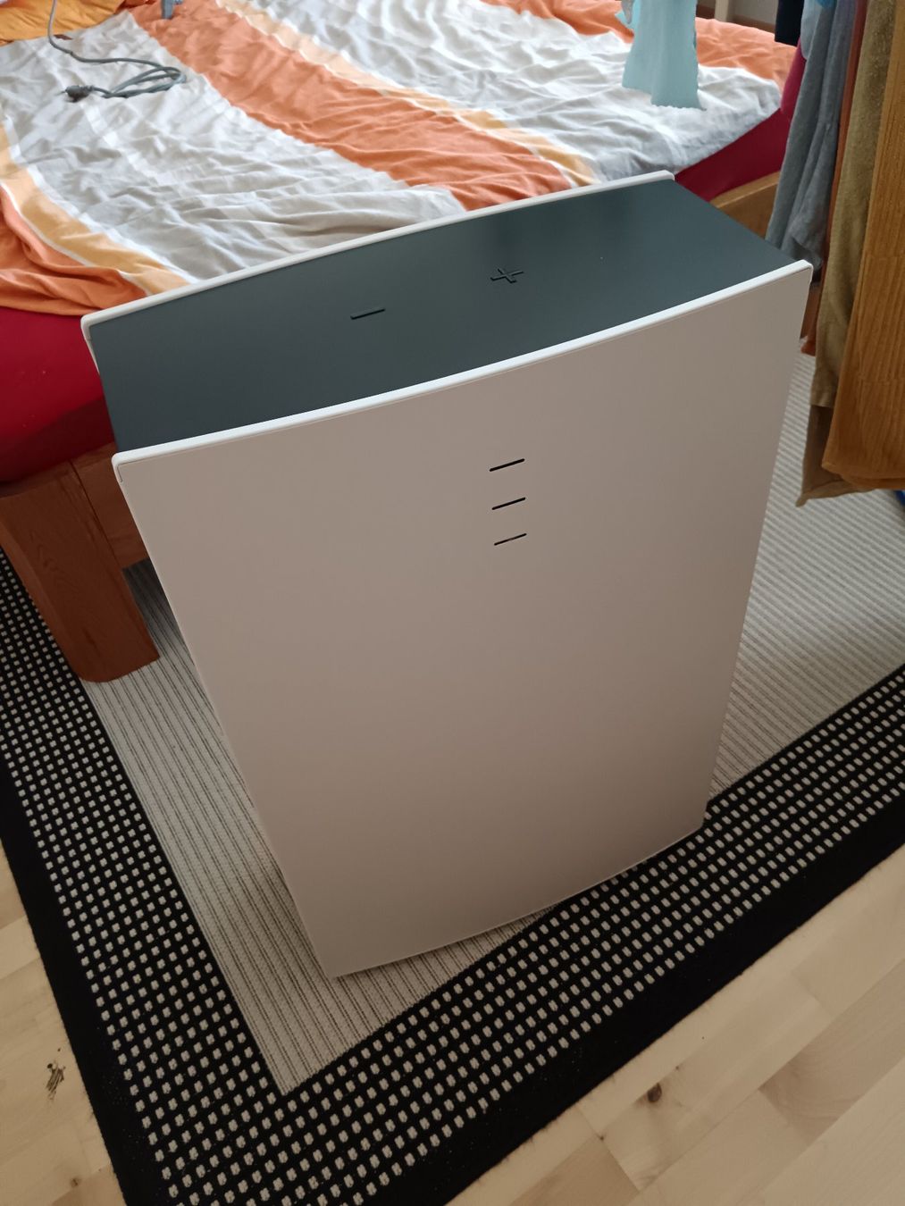 Purificatori d'aria: Luftreiniger Blueair Pro L – Usato da Rüti ZH venduto da Market24 2