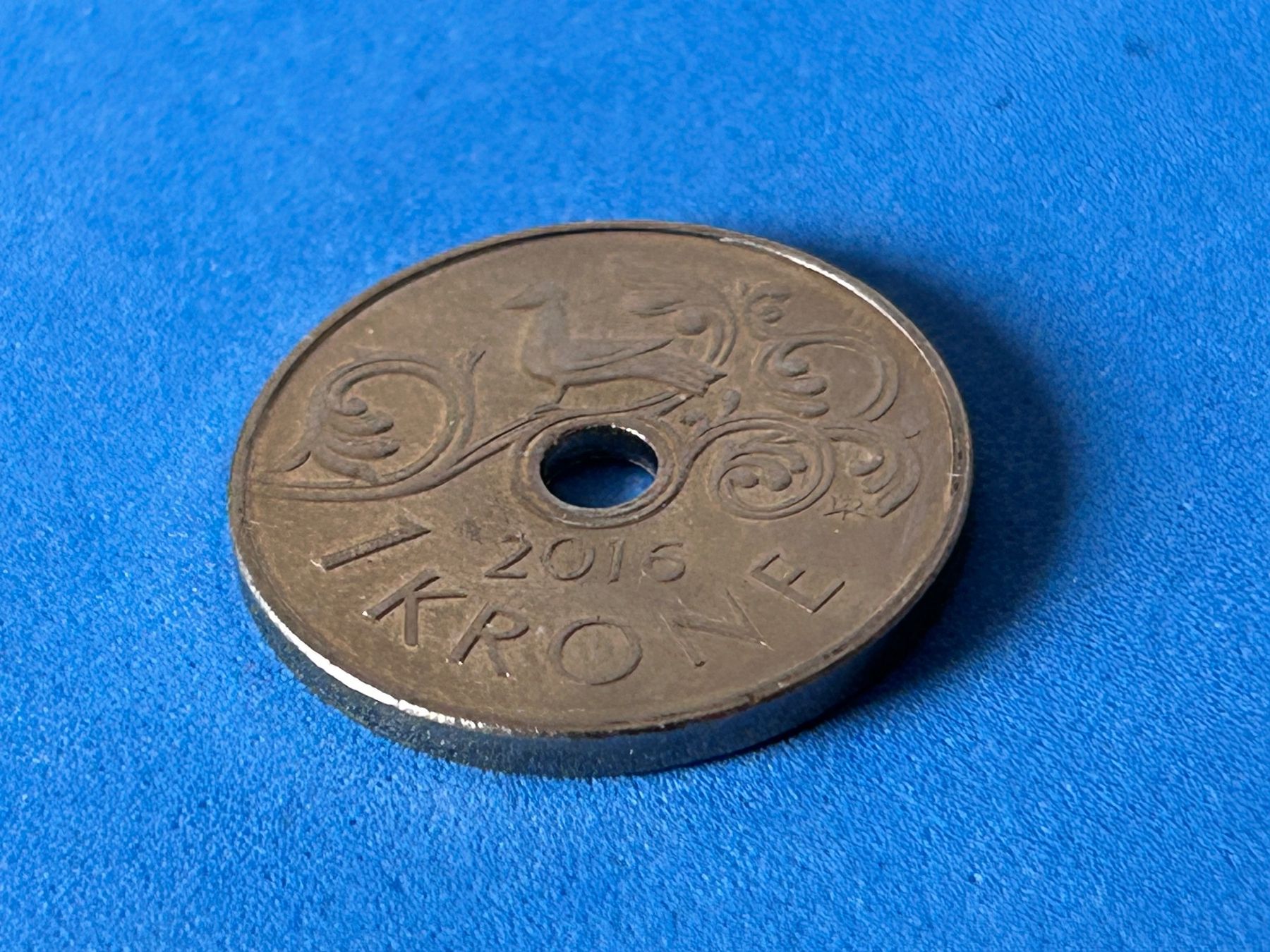 Alle Münzen: Norway - 1 Krone 2016 – Gebraucht aus Corcelles NE von AJKader 2