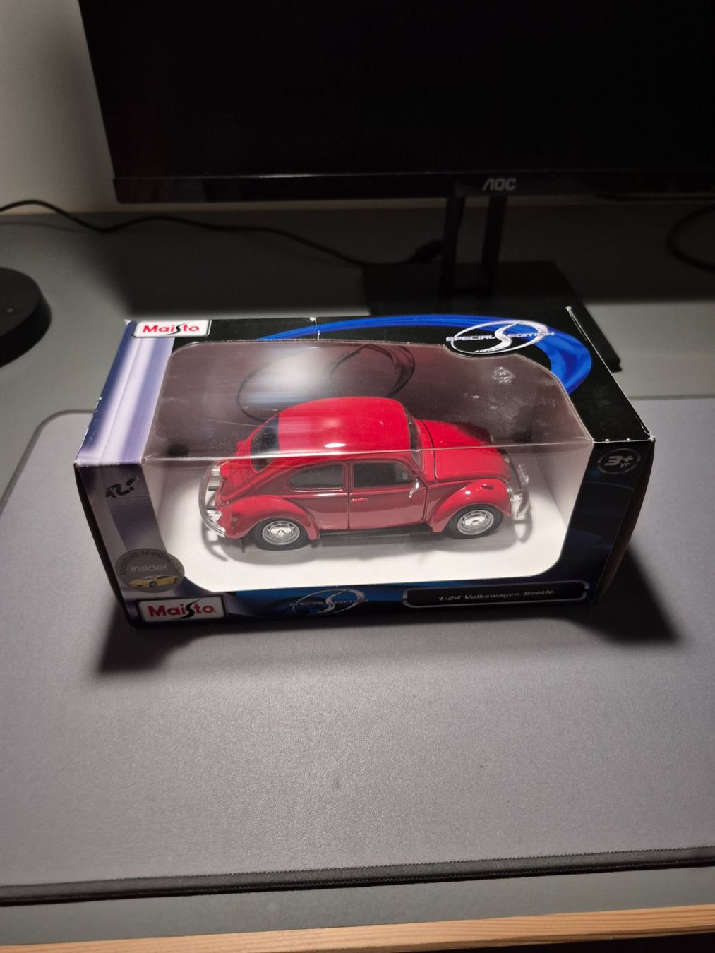 Maisto Modellini d'auto: VW Käfer 1/18 Maisto – Usato da Winterthur venduto da log_gm29