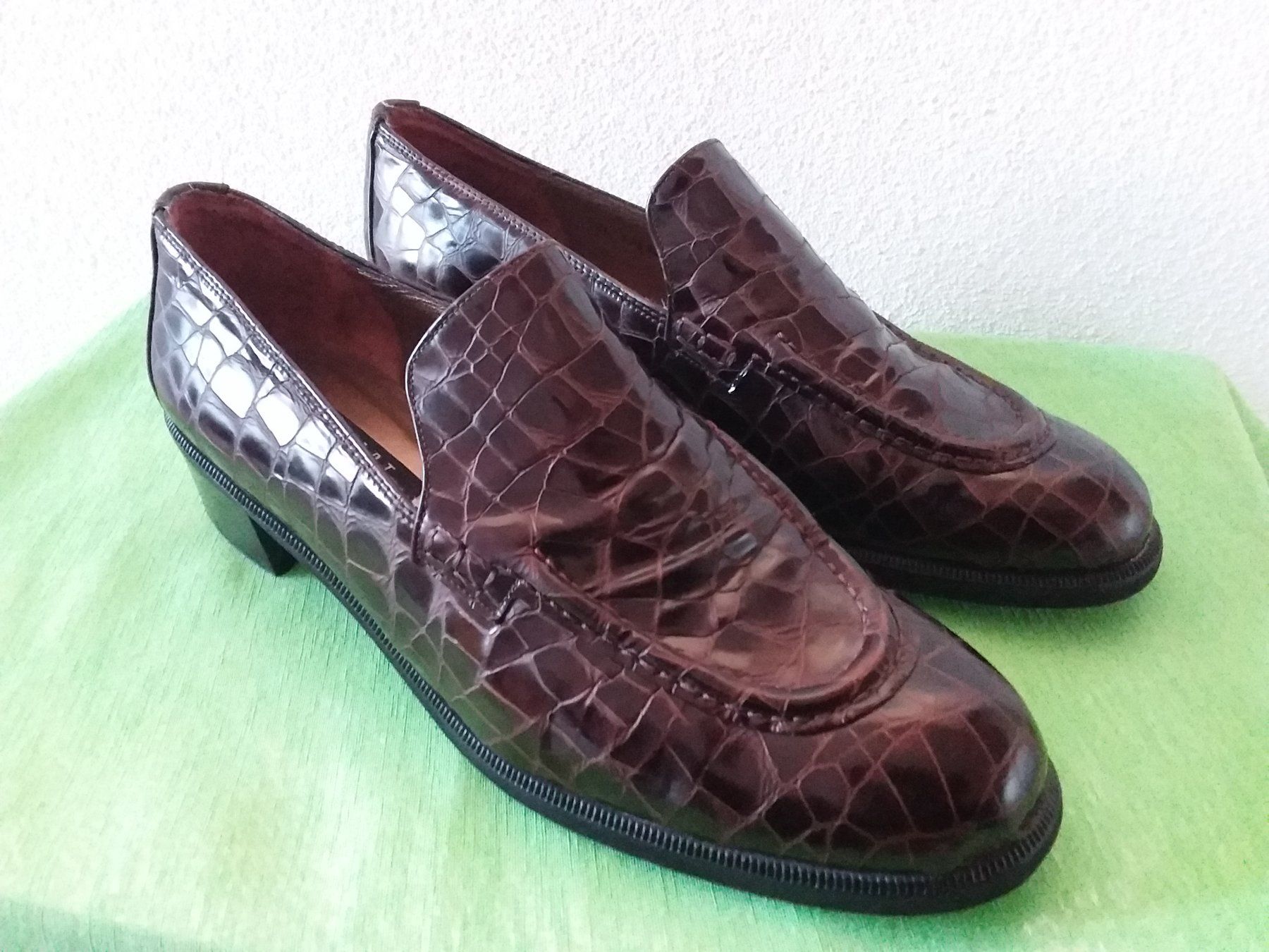 Stuart Weitzman Damenschuhe: STUART WEITZMANN, Loafer Gr 42, braun – Neu und originalverpackt aus Uitikon Waldegg von Risibisi7 1