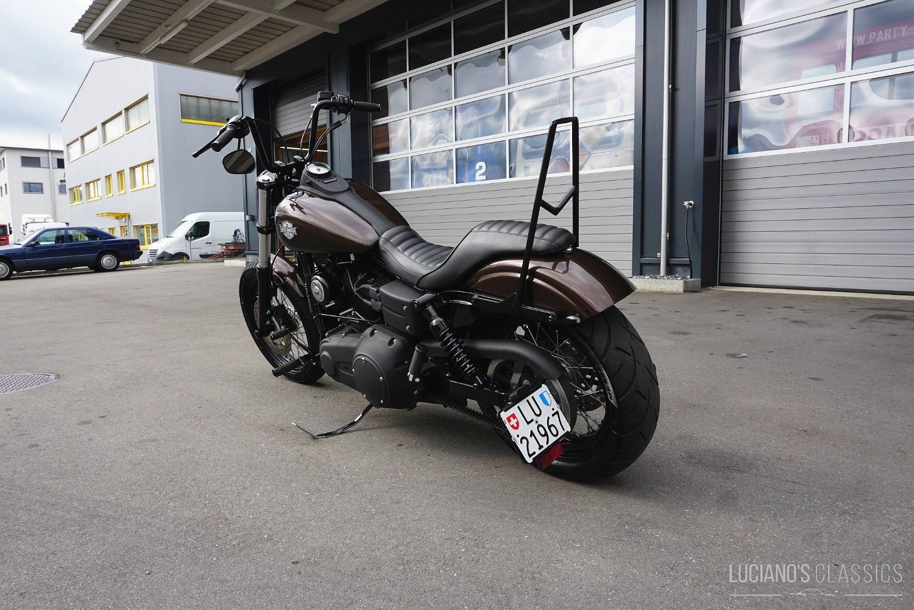 Harley-Davidson Chopper: 2010 Harley-Davidson Dyna Street Bob Custom – Usato da Grosswangen venduto da LUNI_Classic_Cars 1