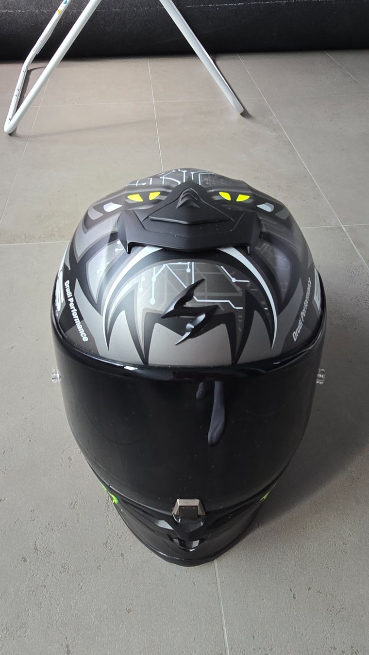 Casques & visières: Casque Scorpion Exo R1, Fabio Quartararo, taille 58 – D'occasion à St-Sulpice VD par GT3RS 4