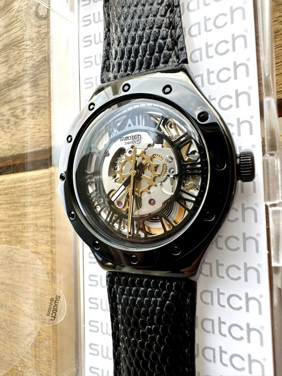 Swatch Montres: Rare Swatch Irony Automatic ROSETTA NERA 2013 system 51 – Neuf avec emballage d'origine à Sion par BricEnBroc