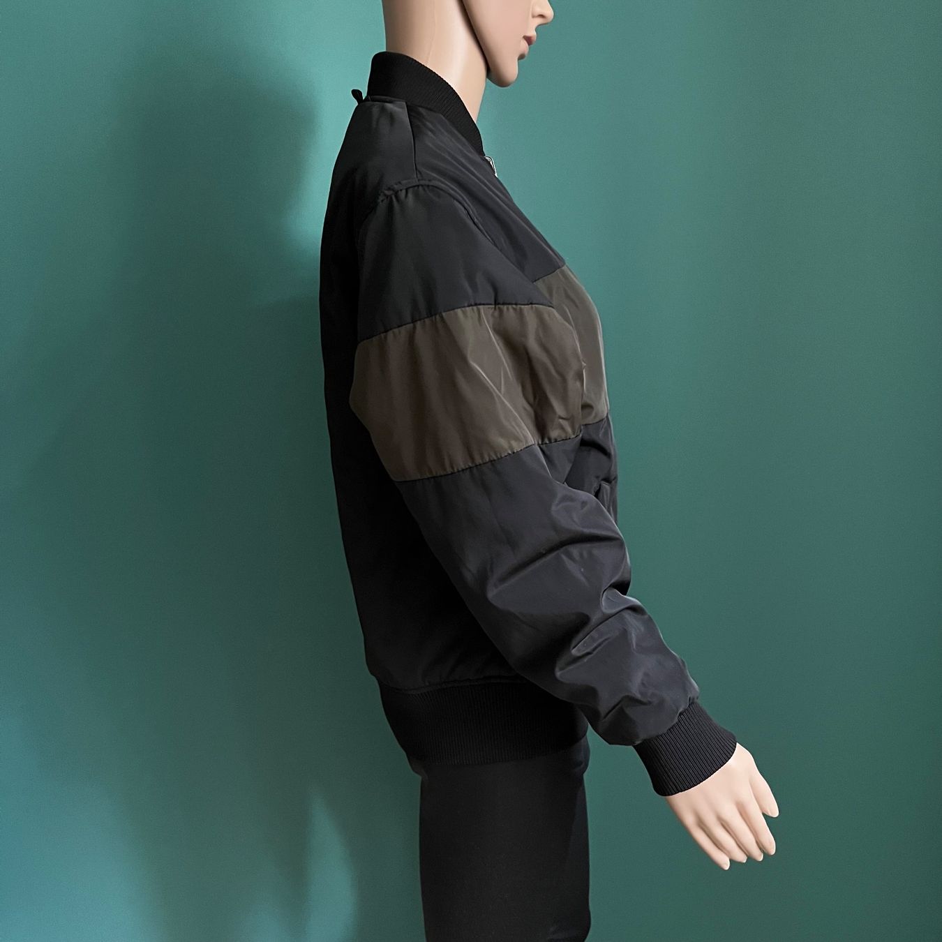 Giacche: reversible DOUBLE AGENT Blouson / Bomberjacke 🖤 – Usato da Zürich venduto da ClosetQueen 1