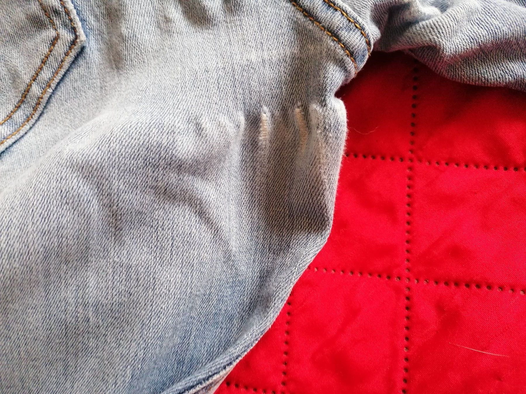 Jeans: 3 Jeanshosen – Gebraucht aus Bassersdorf von maga1g 3