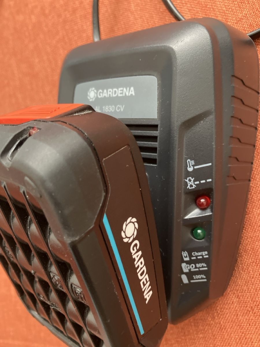 Caricatori & Batterie: Gardena Starter Kit – Usato da Bürglen UR venduto da knispel280