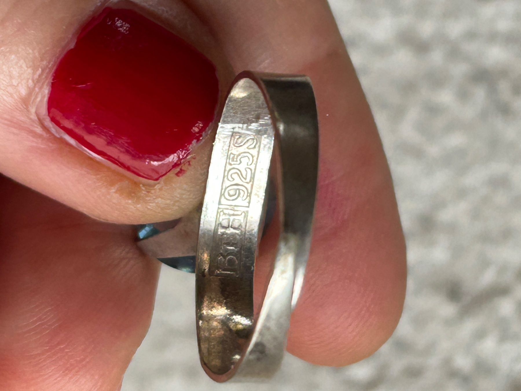 Anelli: Silberring mit grossem, hellblauem Stein, Vintage (64) – Usato da Laufen venduto da Bellebellezza 7