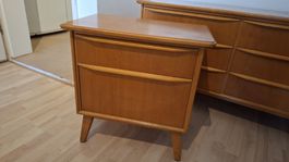 Mid-Century Kommode mit passendem Nachttisch – Vintage 50er/