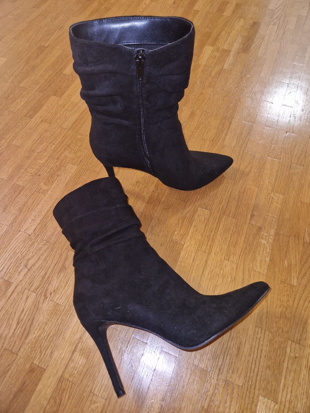 Scarpe da donna: Bottines à talons noir pointure 39 – Usato da Versoix venduto da aline_b 5