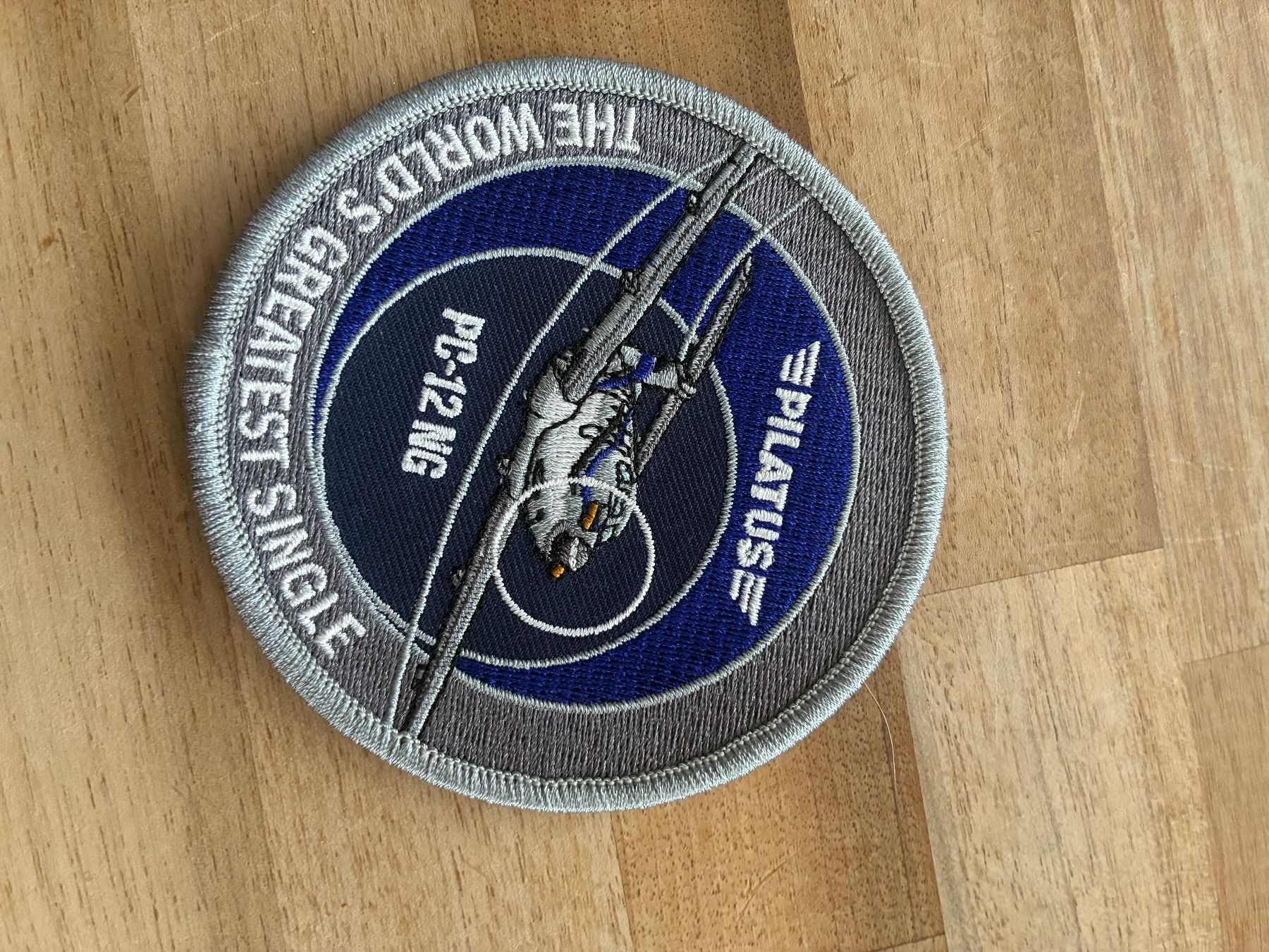 Schweizer Armee Toppe: Badge Pilatus. PC 12 NG – Usato da Oberiberg venduto da stab