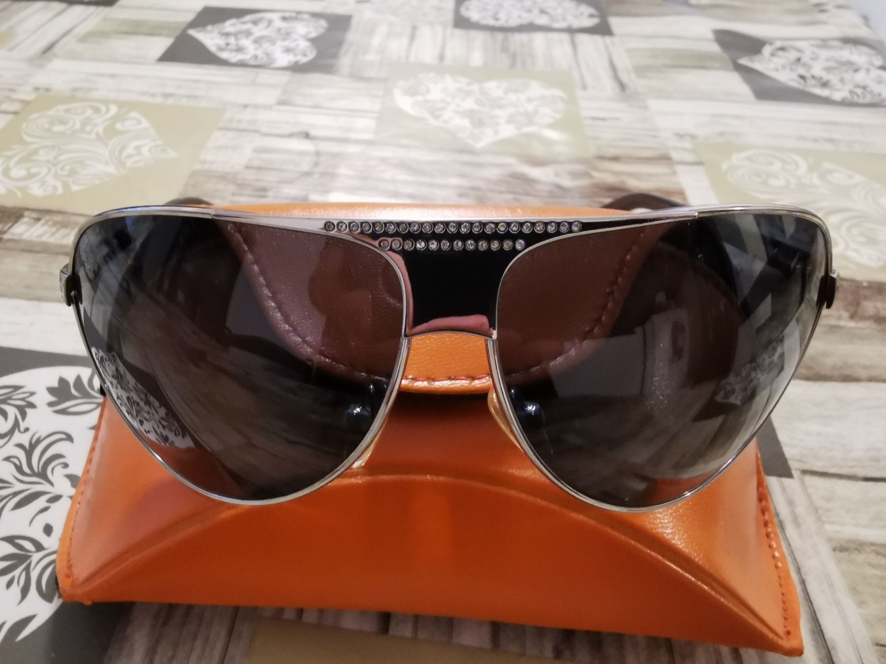 Vogue Brillen & Gläser: Sonnenbrille Vogue – Gebraucht aus Agno von cavallopazzo72