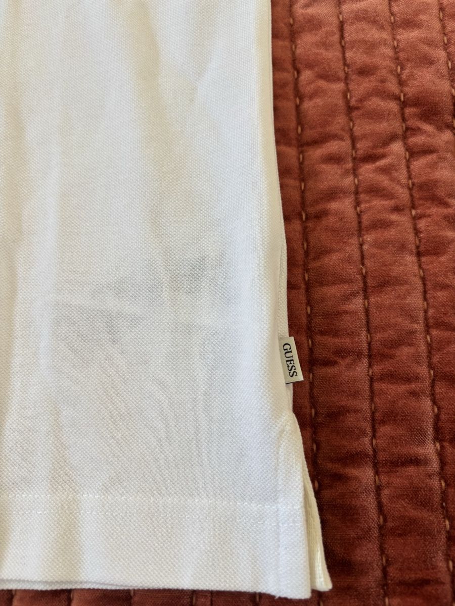 Guess Polos: Polo GUESS – Neuf avec emballage d'origine à Corpataux par seniz 3