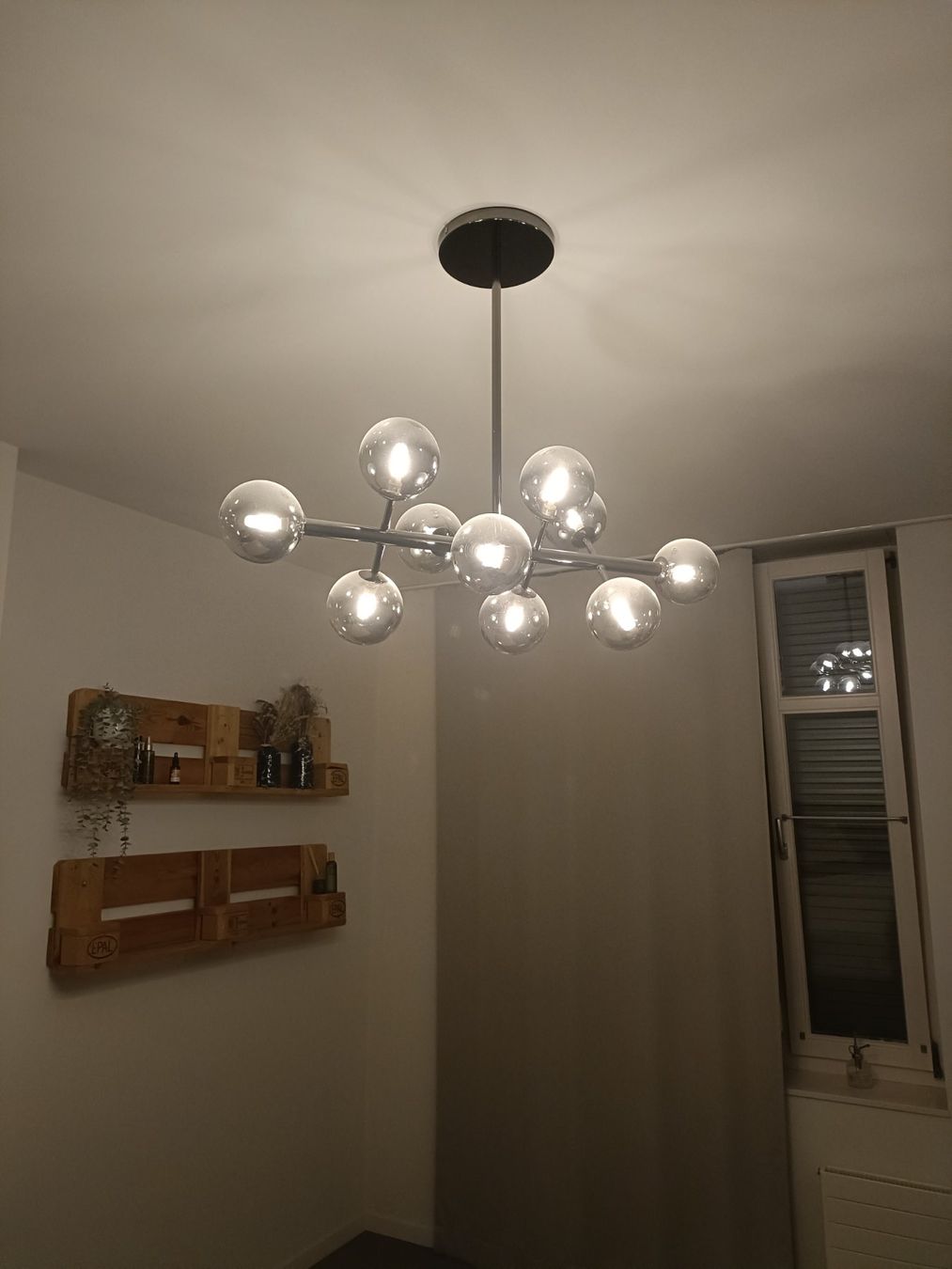 Kronleuchter & Deckenlampen: Design-Hängeleuchte mit Rauchglaskugeln – Gebraucht aus Wil SG von Raffael_KO 1