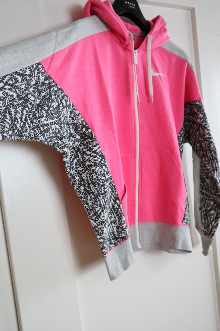 Nike Giacche: Oversize Jacke / Pullover / Hoddie, Nike, Gr. S – Usato da Wattwil venduto da diamant1 2