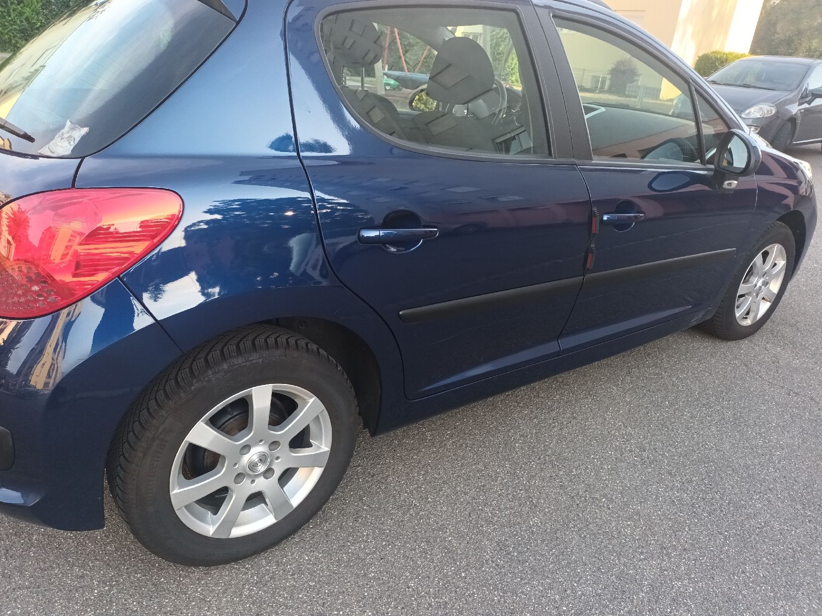 Peugeot Automobili: Peugot 207 – Usato da Wildegg venduto da wer_6tpb 5