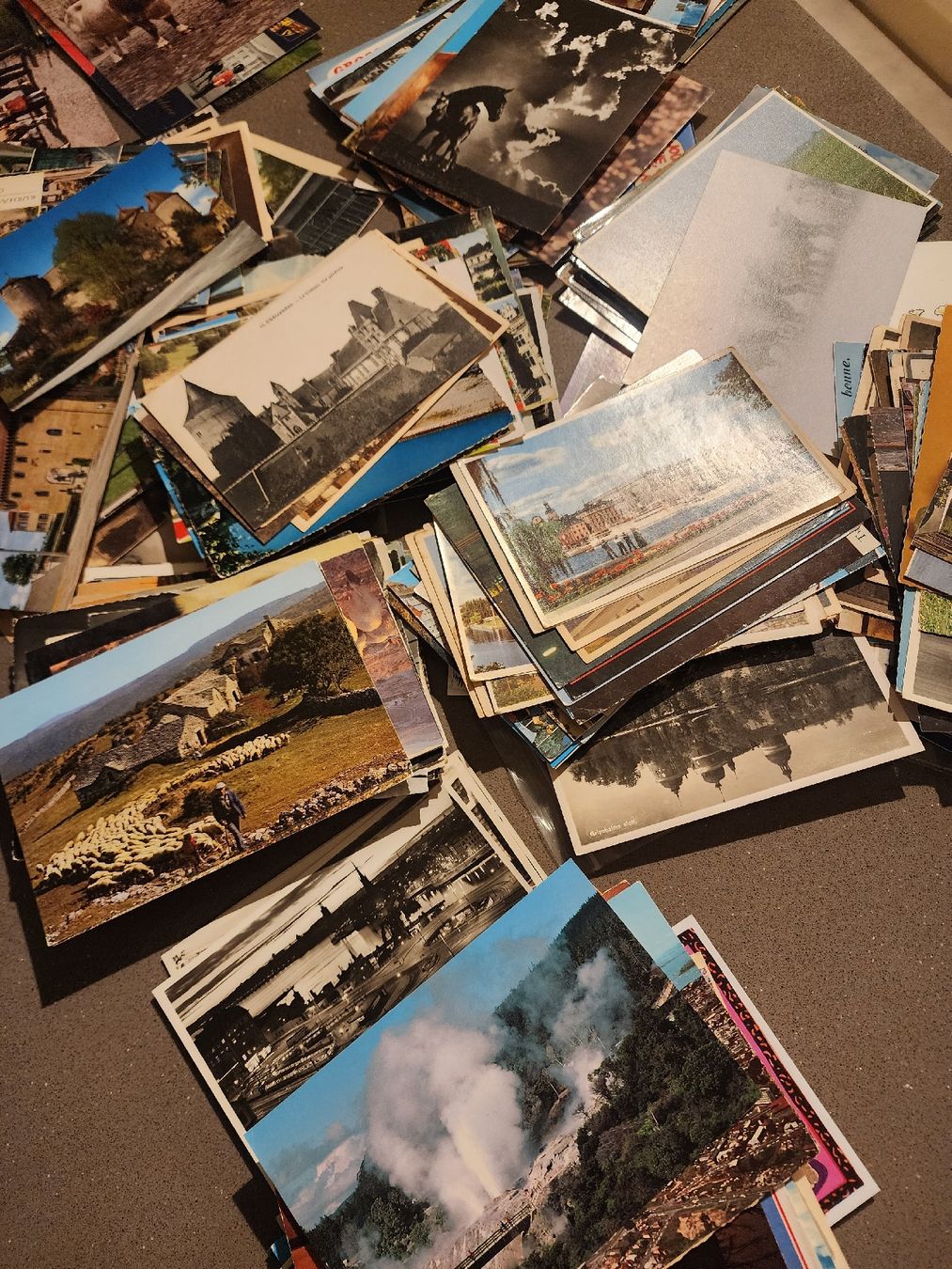 Cartes postales: Diverse Postkarten und Karten – D'occasion à Dierikon par Toucan2 2