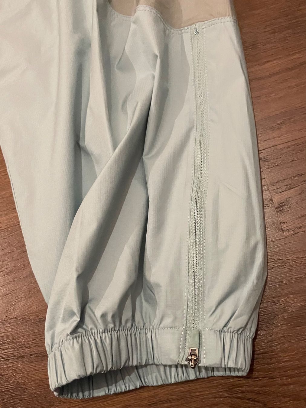 Nike Pantaloni: Nike training pant M – Usato da Olten venduto da B3ren 3