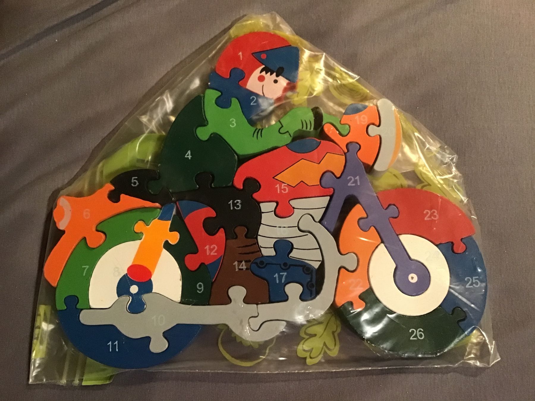 Puzzles: Holzpuzzle Motorrad mit Zahlen oder Buchstaben – Gebraucht aus Rüti ZH von Wernika1