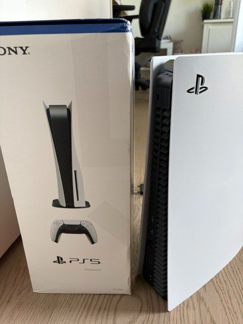 Sony Console: PlayStation PS5 Disc Edition defekt – Difettoso da Thalwil venduto da chr_v2l5 2