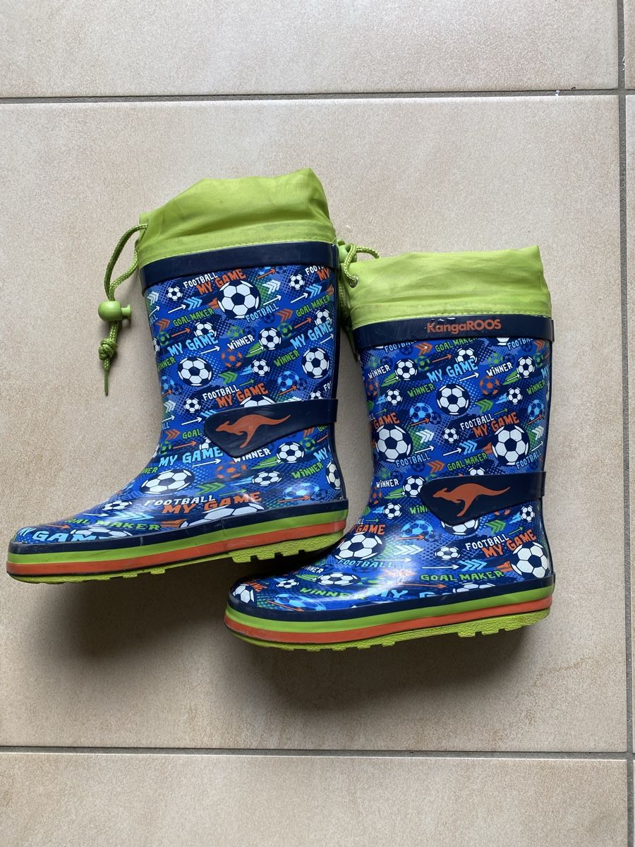 Scarpe per ragazzi: Schöne Gummistiefel Junge Grösse 30 – Usato da Meinier venduto da wellico22 3