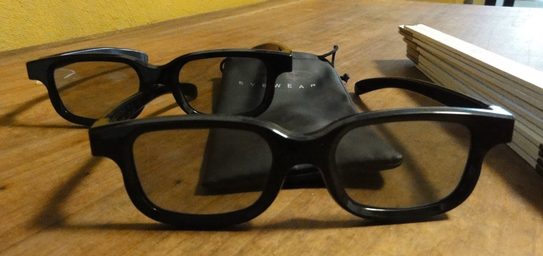 Home Cinema: 3D Brille für Kino oder TV, 2 Stk. – Usato da Wohlen AG venduto da Kande2007