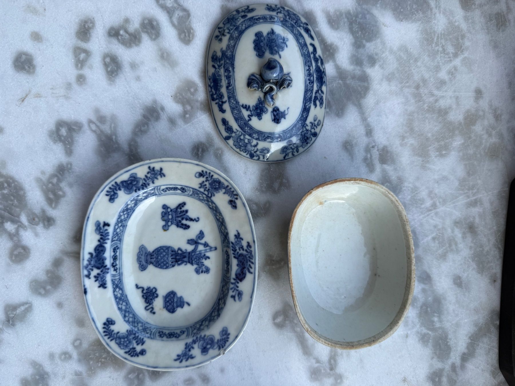 Assiettes: China – D'occasion à Genève par Redragon71 1