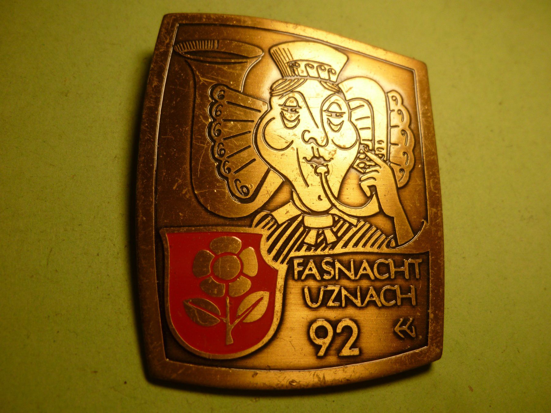 Plaquettes & Badges: UZNACH 1992 BRONZE – D'occasion à Ried (Muotathal) par Mandarin02