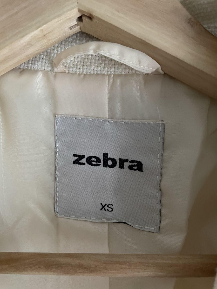 Zebra Jacken: Kurzer Blazer – Gebraucht aus Ebikon von van_qg5n 2
