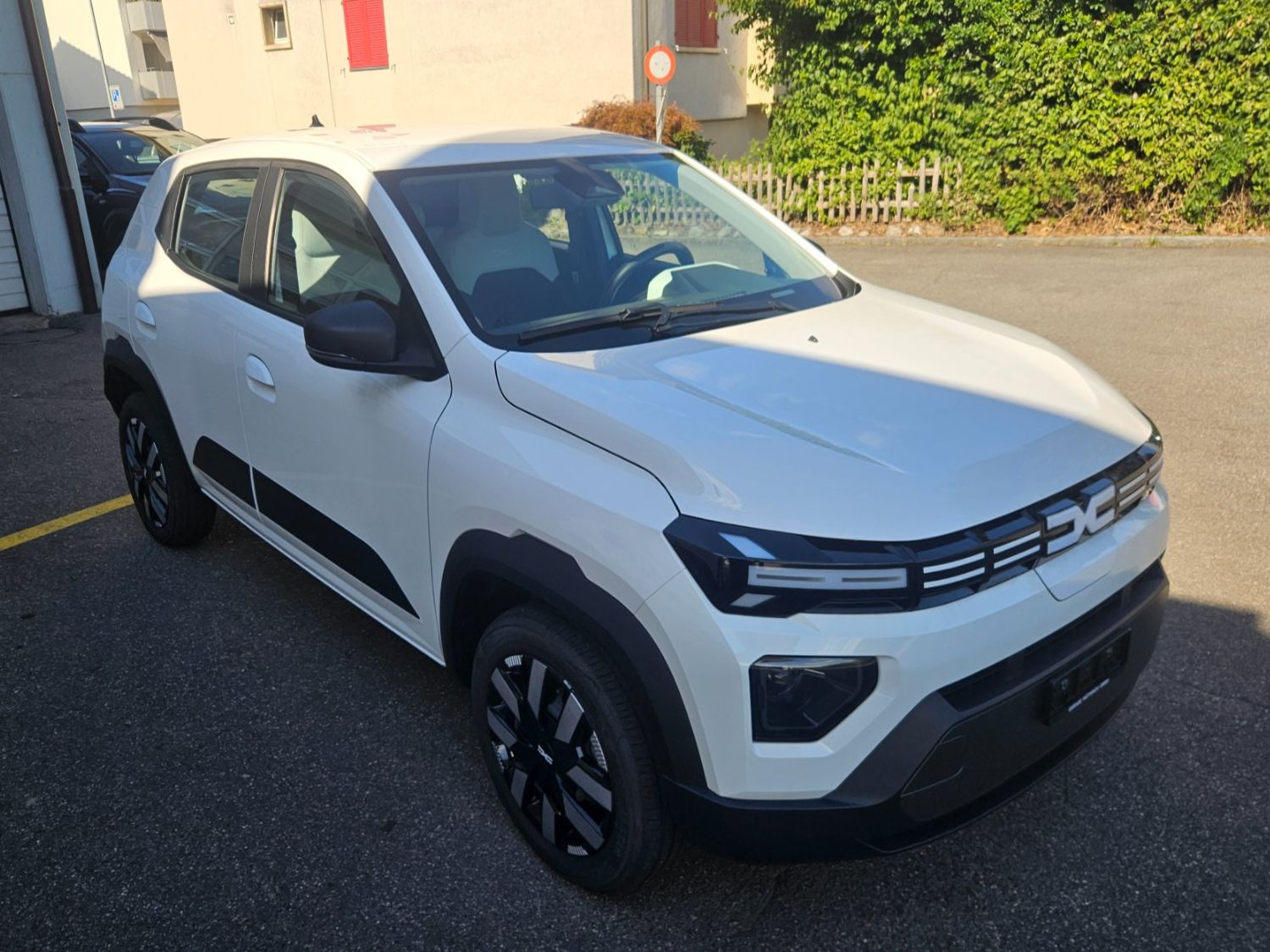 Dacia Autos: Dacia Spring Electro 65 – D'occasion à Worb par toyosuisse 2