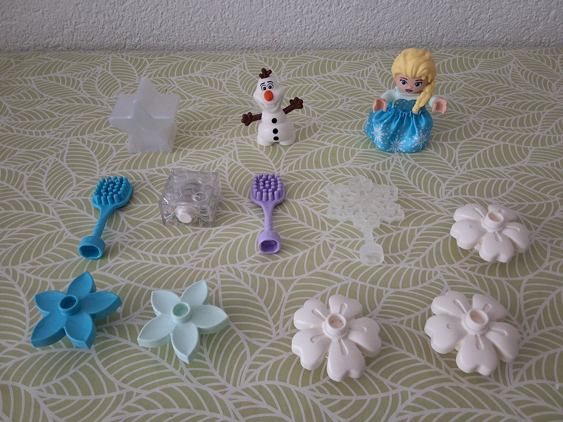Lego Giocattoli: Lego Duplo Elsa Freizeit-Vergnügen – Usato da Liebefeld venduto da moony4blue 3