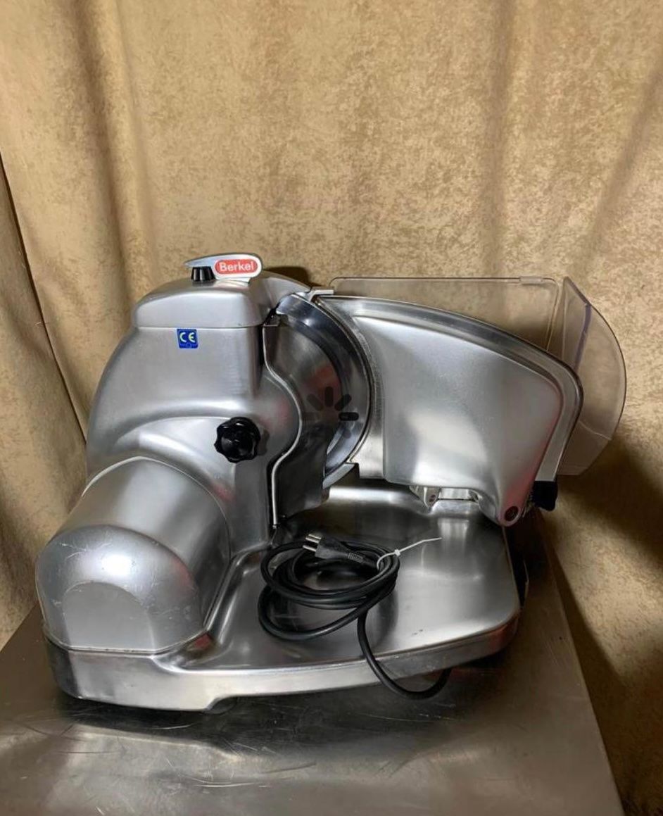 Elettrodomestici da cucina: Berkel Aufschnittmaschine – Usato da Rupperswil venduto da pimi88
