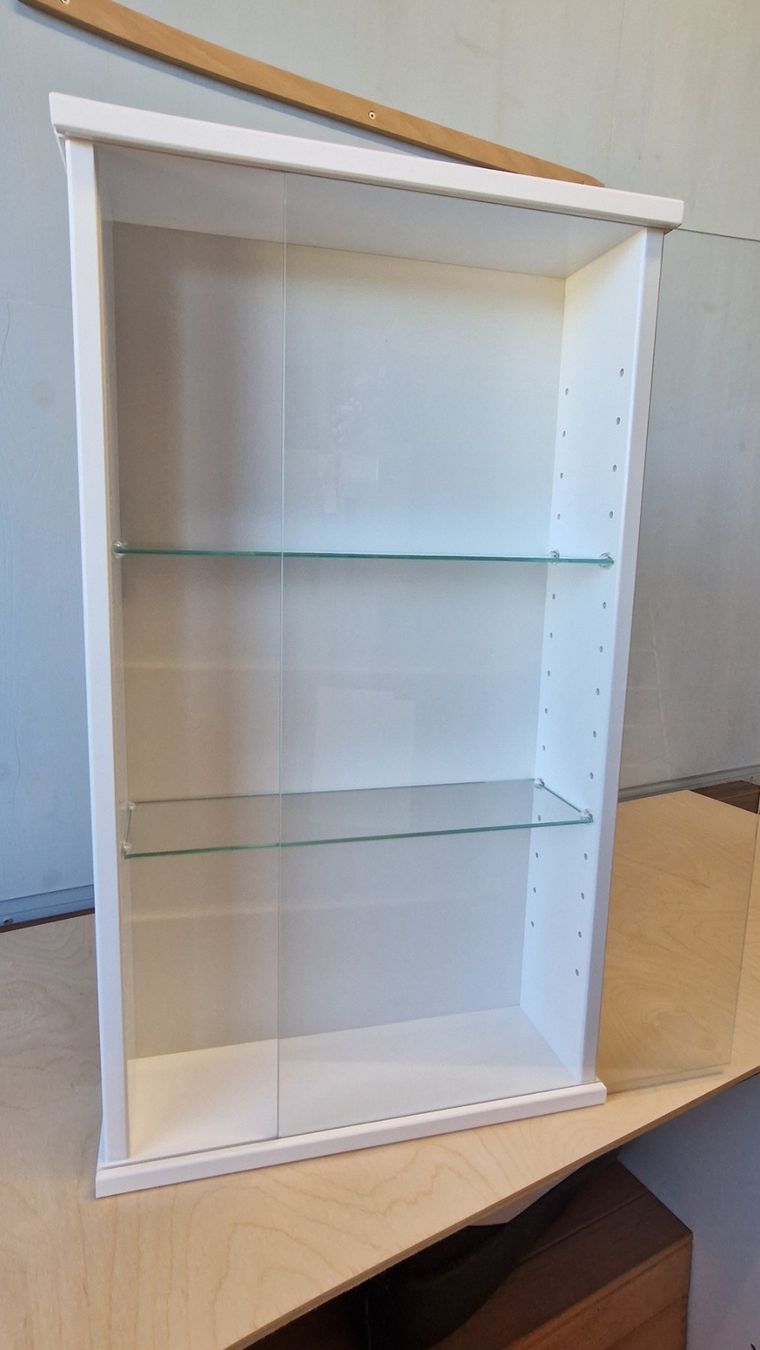 Chevrolet Modellini d'auto: Kleine Sammlervitrine weiss lackiert / hochstehend – Nuovo (secondo la descrizione) da Heimberg venduto da h0realgood 4