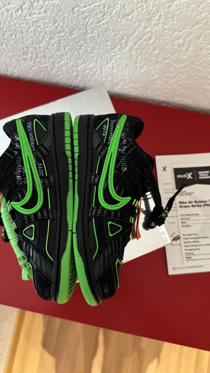 Scarpe da uomo: Nike Rubber Dunk off-white kids 11C sneakers air max – Usato da Belprahon venduto da Rob_ain 2