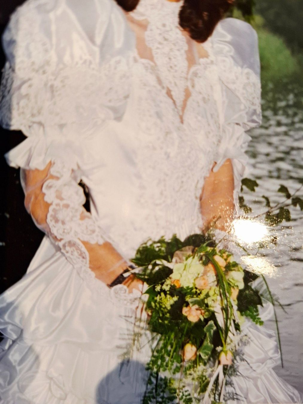 Vestiti: Brautkleid Grösse 36 – Usato da Lachen SZ venduto da IRCOROJA