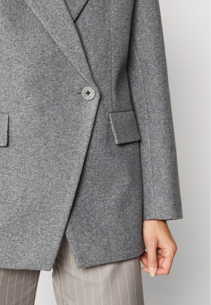 Cappotti: Kurzmantel - Blazer – Nuovo e nell'imballaggio originale da Zürich venduto da luxuryoutlet1 5