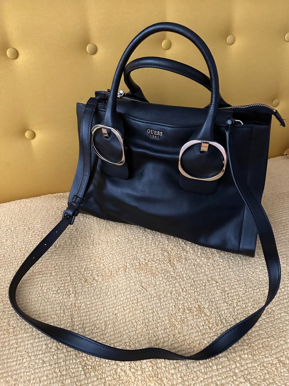 Guess Borse da donna: GUESS Damen Handtasche – Usato da emmenbruecke venduto da Webi33 2