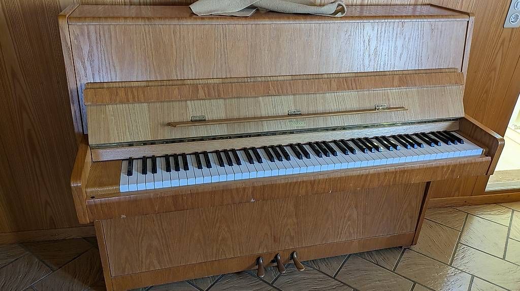 Instruments de musique: Klavier – D'occasion à Etziken par Matrix80