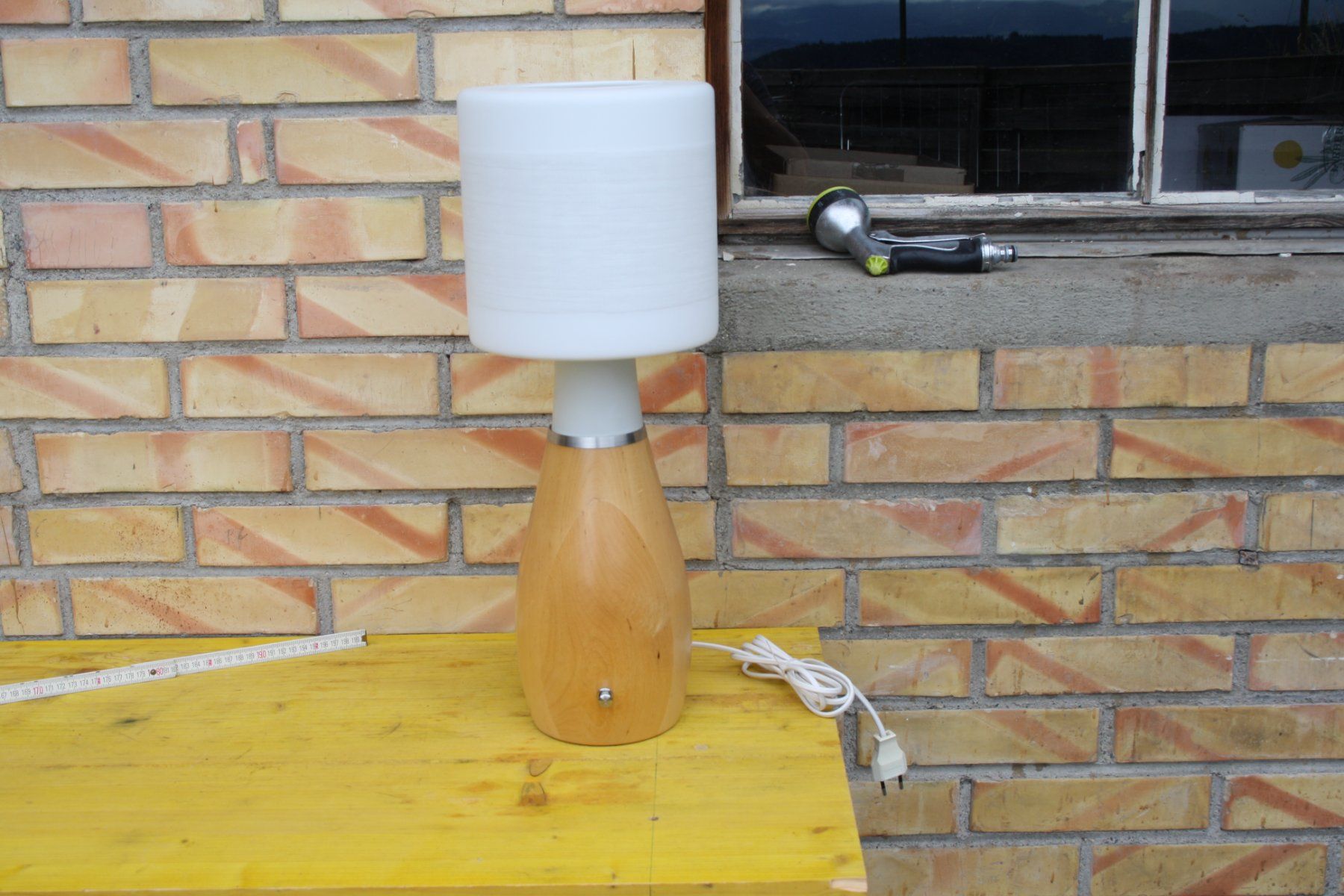 Lampade: VINTAGE LAMPE HOLZ GLAS IKEA ? – Usato da Wauwil venduto da Pneuedy 1