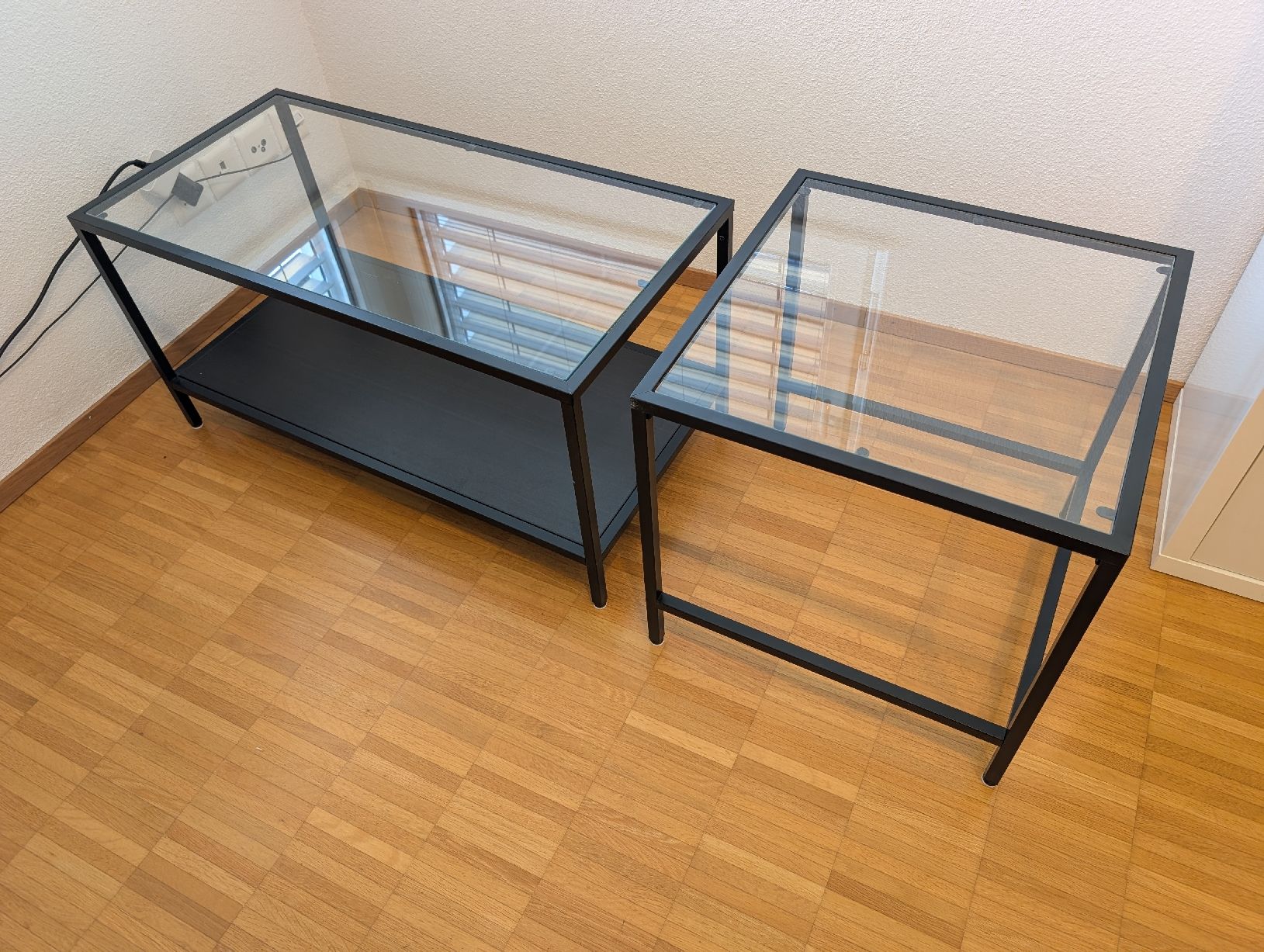 Tische: Couchtisch Glas Metall Holz schwarz – Gebraucht aus Würenlos von xelage86 2