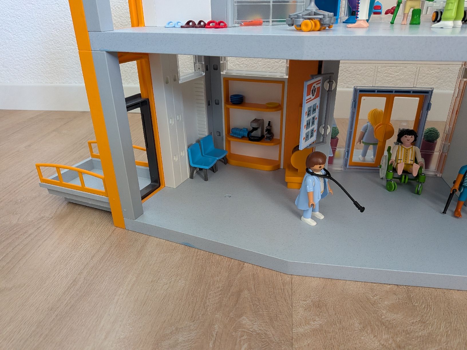Playmobil Giocattoli: Playmobil Spital 70190 – Usato da Worblaufen venduto da Ssjaeggi 2