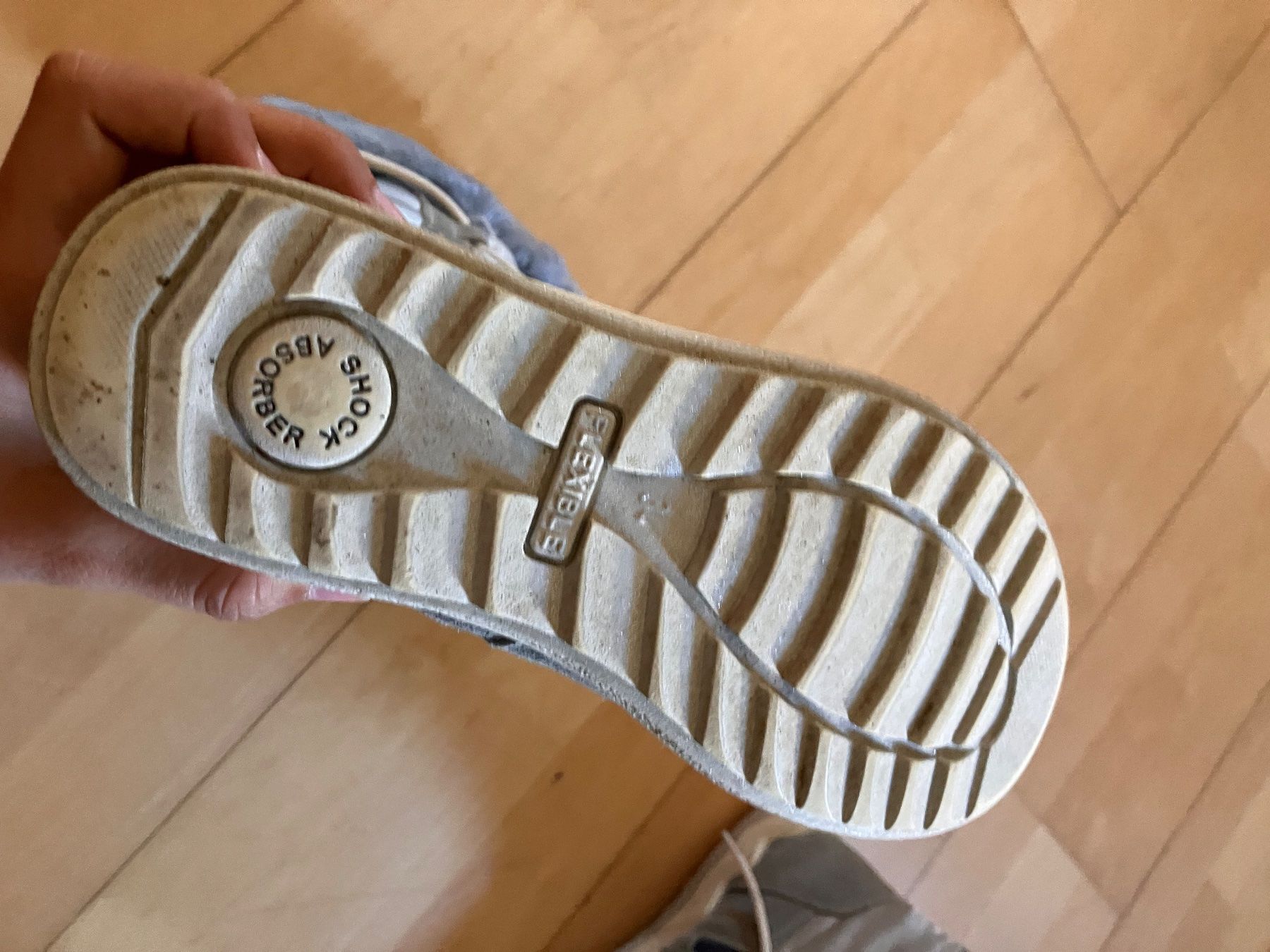 Schuhe für Mädchen: Winterstiefel – Gebraucht aus Esslingen von 2ze 4
