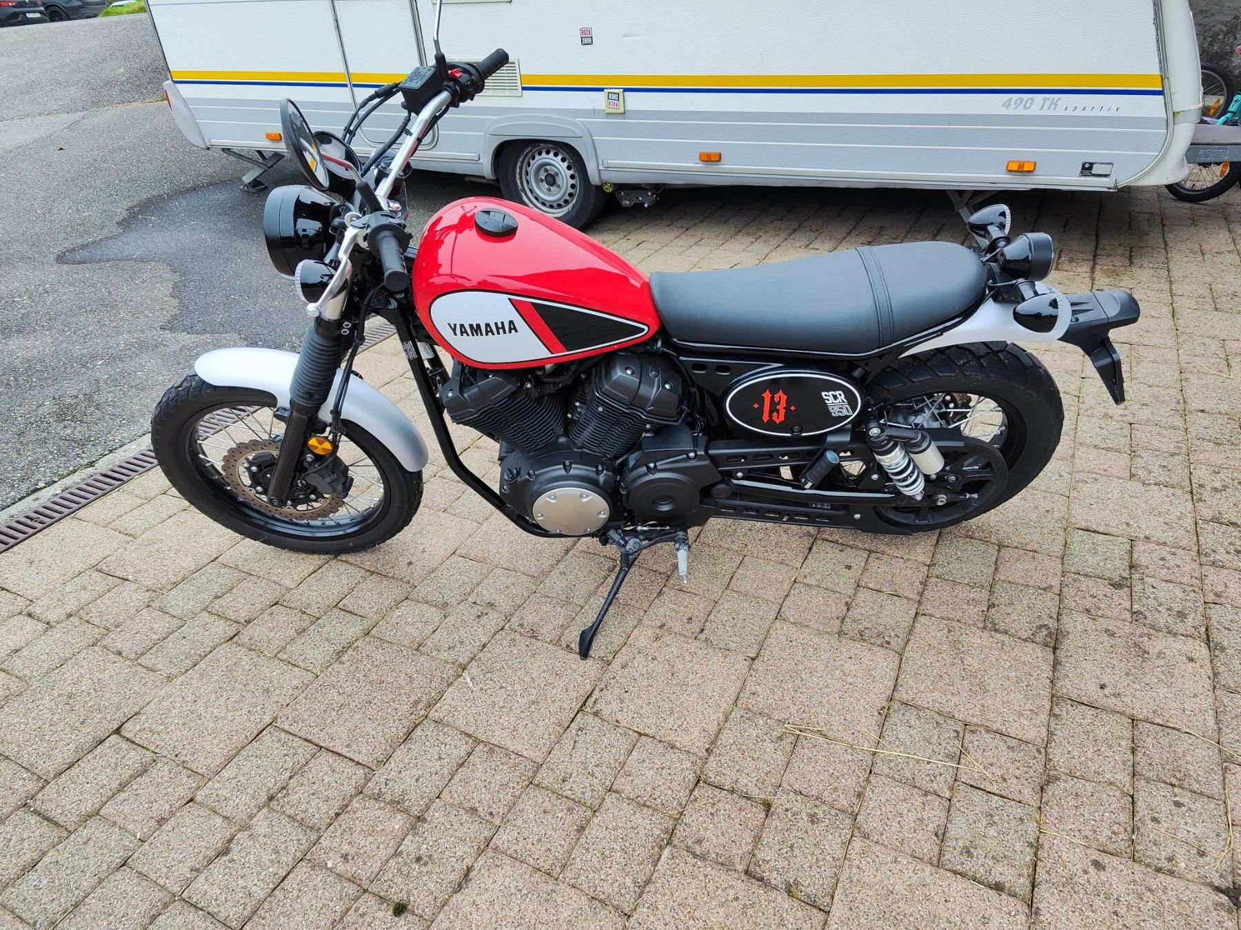 Yamaha Altro: Yamaha SCR 950 – Usato da Melchnau venduto da oschwaud